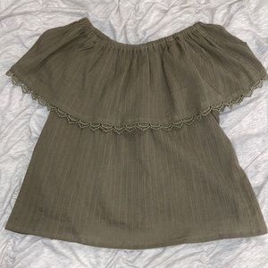 Billabong off-shoulder top